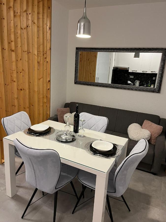 Studio Apartman Implex Apartment Dakovo Ngoại thất bức ảnh